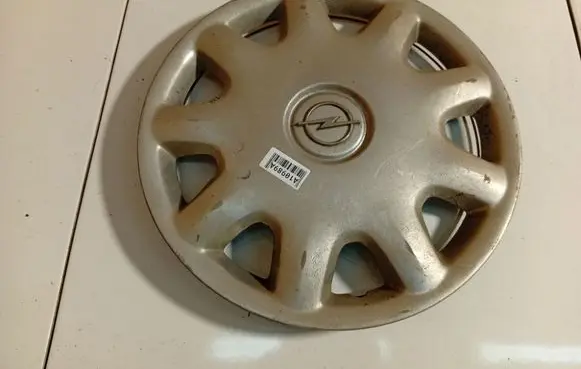 Opel Astra G R15 wheel hub/cap/trim 09156269