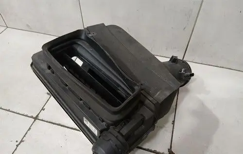 Audi R8 4S Air filter box 4S0133837AK