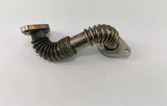 Audi A4 S4 B7 8E 8H EGR valve line/pipe/hose 028131521AD