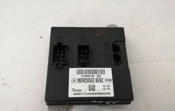 Mercedes-Benz E W211 Other control units/modules 2115452132