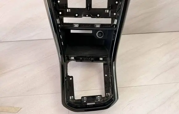 Volkswagen Touran III Gear shifter surround trim plastic 5TB864263 5TB863284 5TB864263B