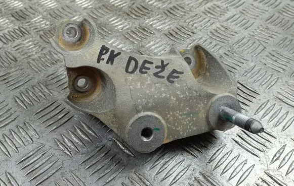 MG ZS Gearbox mounting bracket 