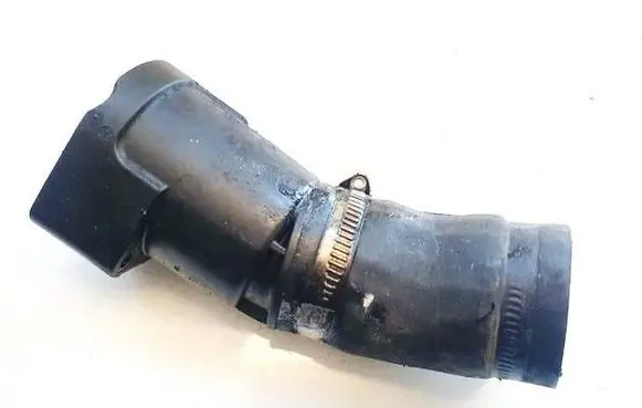 Volkswagen Tiguan Intercooler hose/pipe 03L131111G 53031830006