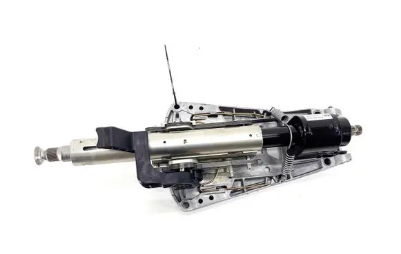 Mercedes-Benz C W204 Steering wheel axle A2044601916 PP204460220 081550020