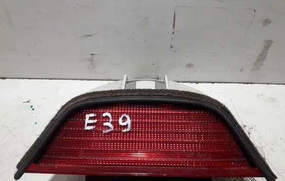 BMW 5 E39 Third/center stoplight 178653 178655