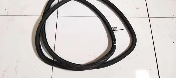 Rubber seal rear door