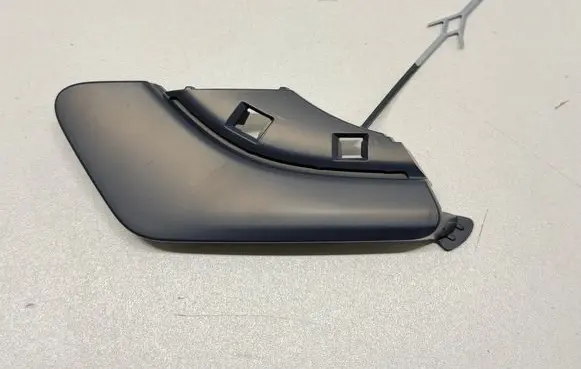 Audi A3 8Y Front tow hook cap/cover 8Y0807241A