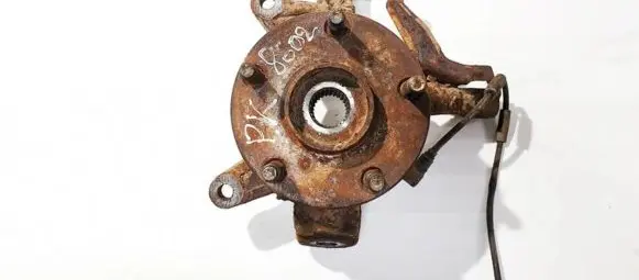 Toyota RAV 4 (XA20) Front wheel hub