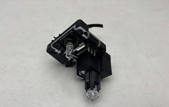 Audi A6 S6 C6 4F Tail light bulb cover holder 89037104