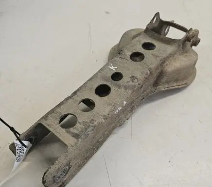 Volvo V70 Rear upper control arm/wishbone