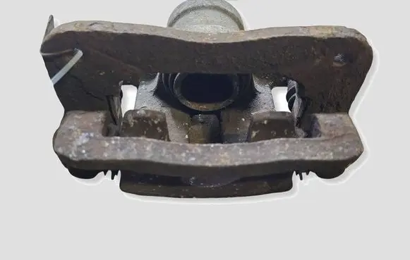 Hyundai Santa Fe Rear brake caliper