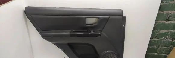 KIA Sorento Rear door card panel trim