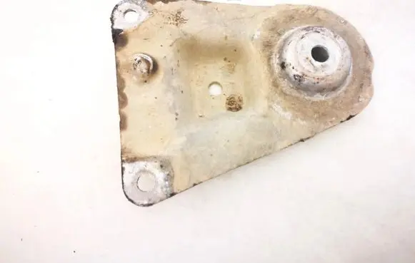 Audi A6 S6 C5 4B Engine mounting bracket 8d0399541b