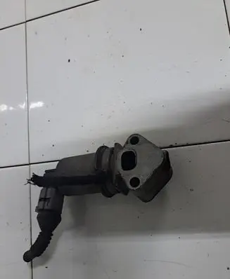 Audi A4 S4 B6 8E 8H EGR valve 72278505