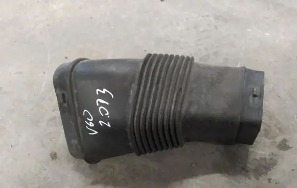 Volvo S60 Air intake hose/pipe 30671772