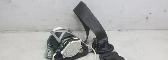 Volkswagen Eos Front seatbelt 1Q2857706B 34070996 YD40325909Y