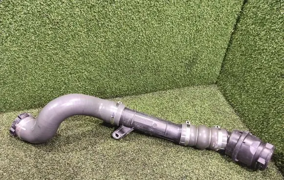 Renault Kangoo II Intercooler hose/pipe 144608356R 1085614S02 2402013