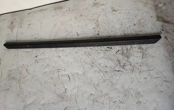 Audi Q5 SQ5 Front bumper lip 8R0805903