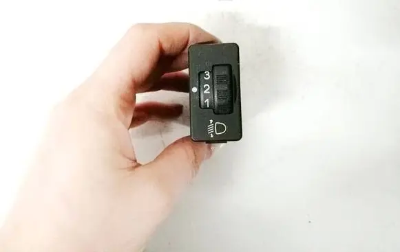 Citroen Xsara Picasso Headlight level height control switch