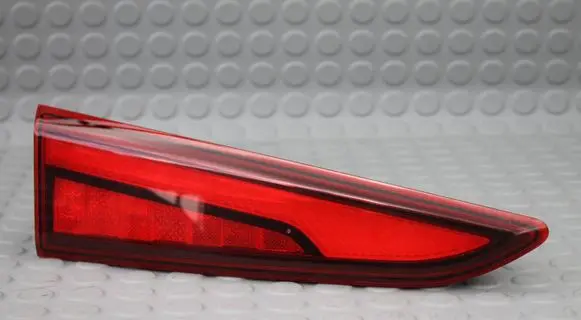 Hyundai Kona I Tailgate rear/tail lights HYUNDAI92403J9600 92403J9600
