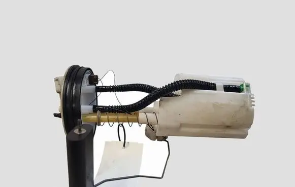 Nissan Qashqai Fuel level sensor
