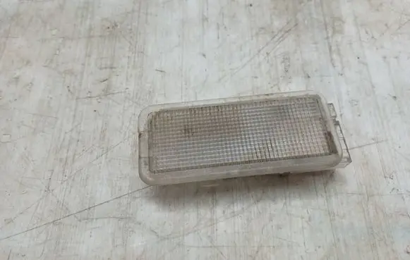 Peugeot 607 Front door interior light