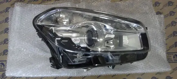 Nissan Qashqai Headlight/headlamp