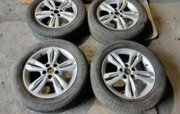 Hyundai ix35 R17 alloy rim 65JX17