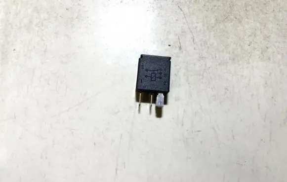 Volvo S80 Other relay 9441161 4rd00781400