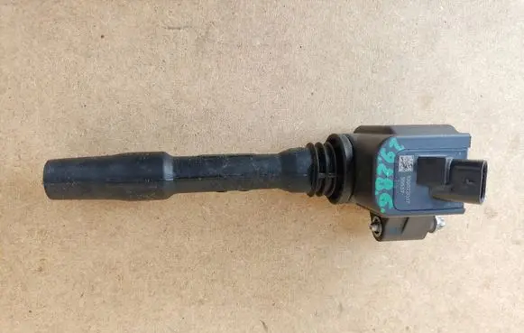 BMW 3 F30 F35 F31 High voltage ignition coil 8678438 12138678438 12138647463