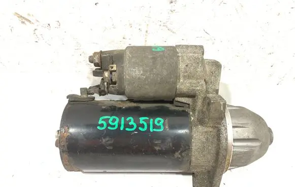 Mercedes-Benz E W211 Starter motor A0051516601 0001109250