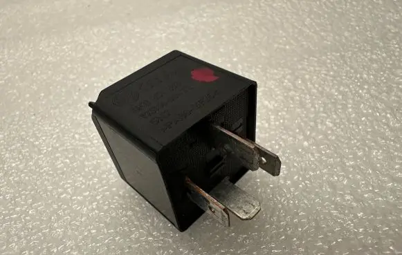 Audi A4 S4 B8 8K Other relay 8K0951253