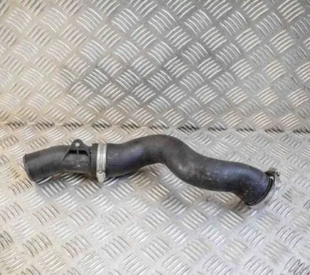 Ford Focus Intercooler hose/pipe CV616K863AF