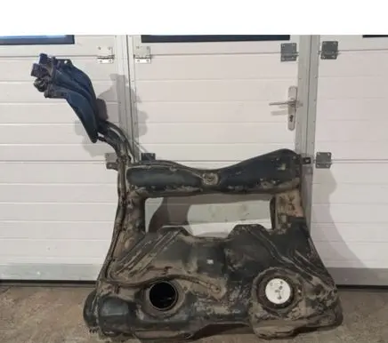 Volkswagen Golf IV Fuel tank 1J0201085P 1J0201138H 1250759