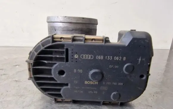 Audi A6 S6 C5 4B Throttle valve 06B133062B