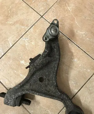 Volvo S60 Front lower control arm/wishbone