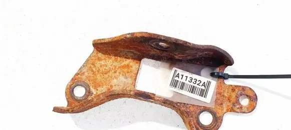 Toyota RAV 4 (XA30) Bracket in trunk/boot