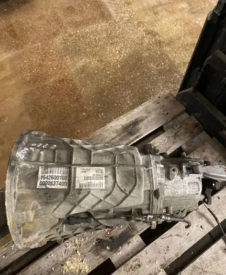 Mercedes-Benz E W212 Manual 5 speed gearbox A1642600100 0026374 711670