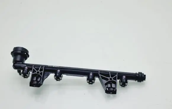 Fuel main line pipe