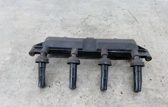 Peugeot 206 High voltage ignition coil 