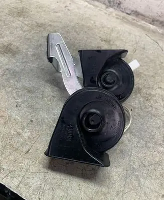Peugeot 308 Horn signal 002408