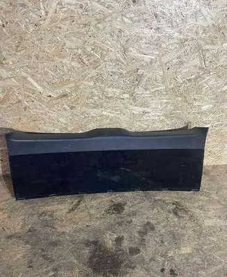 Mercedes-Benz E W213 Tailgate trim A2137400100 2137400100