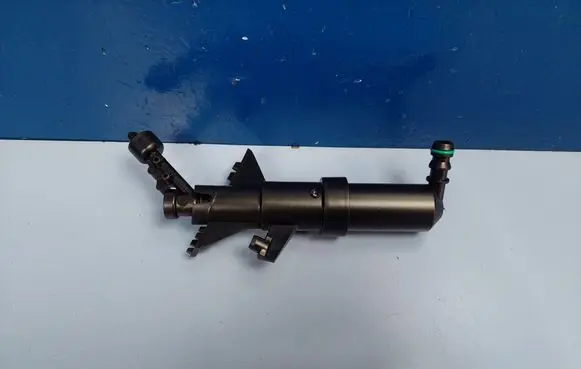 Audi TT TTS Mk2 Headlight washer spray nozzle 8J0955102A 35D955104 35D955104A