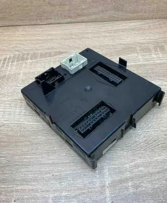 Renault Laguna II Central body control module 8200190293 216532948
