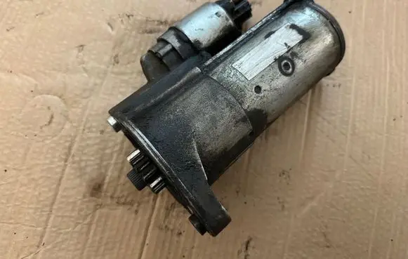 Volkswagen Amarok Starter motor