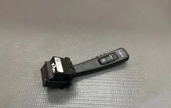 Volvo V70 Wiper control stalk 31264354 J6R3A 220114AACH