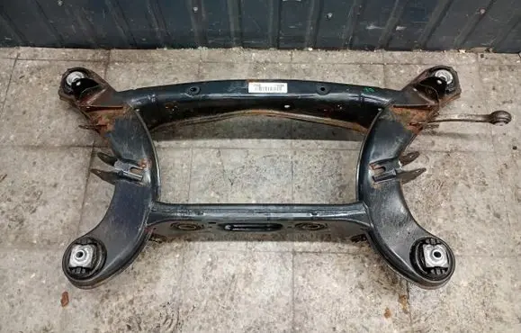 Mercedes-Benz E AMG W213 Front axle beam A2043520206
