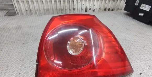 Volkswagen Golf V Rear/tail lights 1K6945096E