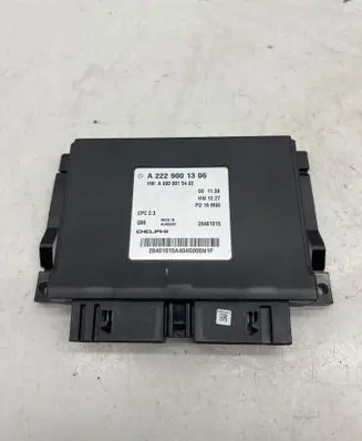Mercedes-Benz C W205 Gearbox control unit/module A2229001306 28401015 A0009015402