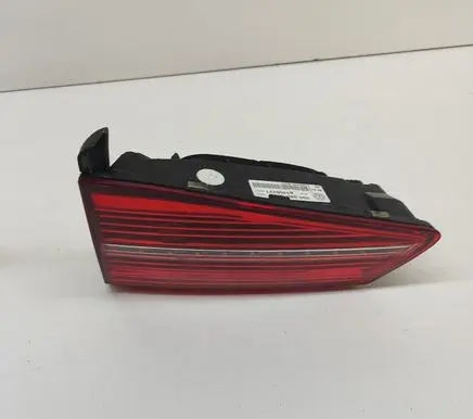 Volkswagen PASSAT B8 Tailgate rear/tail lights 3G9945308E